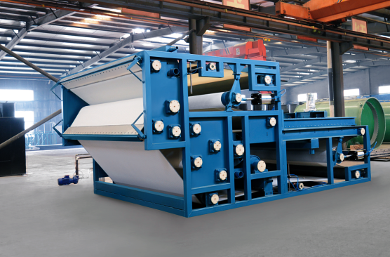 帶式壓濾機(jī).png 帶式壓濾機(jī).png